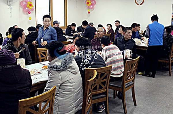 9337b348d4d765b7fd6b806517150499_1426758